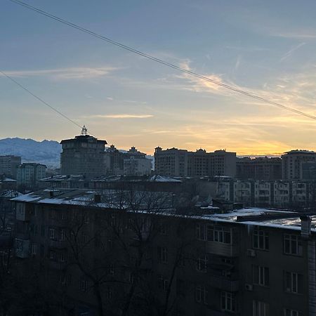 1-Room Apart. 21 On Usenbaeva 52 Near Eurasia Shopping Center Bischkek Exterior foto