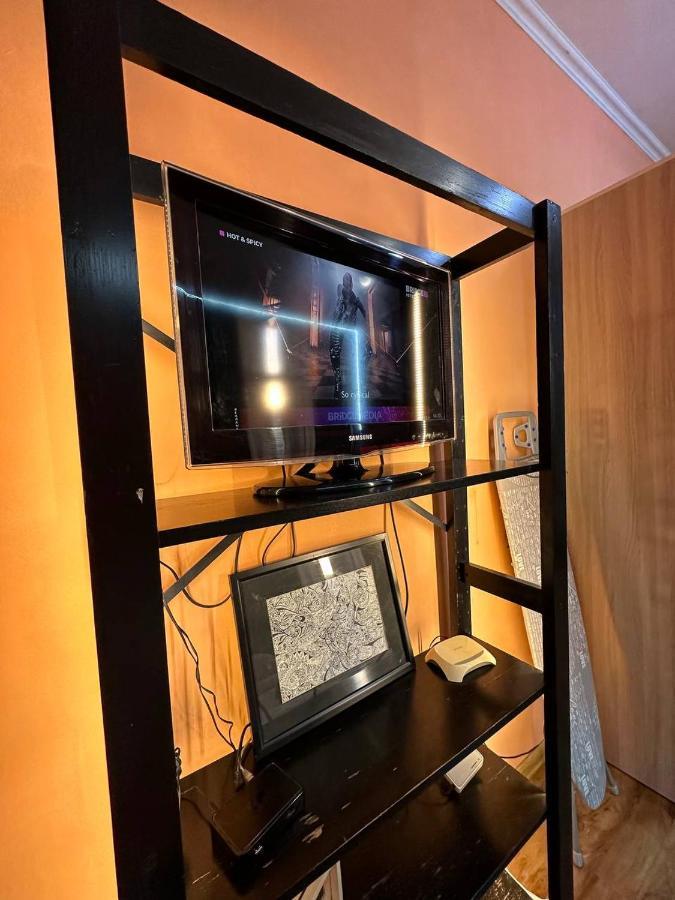 1-Room Apart. 21 On Usenbaeva 52 Near Eurasia Shopping Center Bischkek Exterior foto