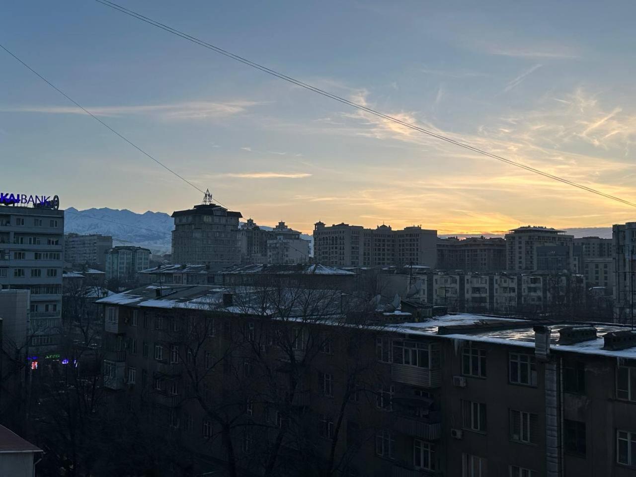 1-Room Apart. 21 On Usenbaeva 52 Near Eurasia Shopping Center Bischkek Exterior foto
